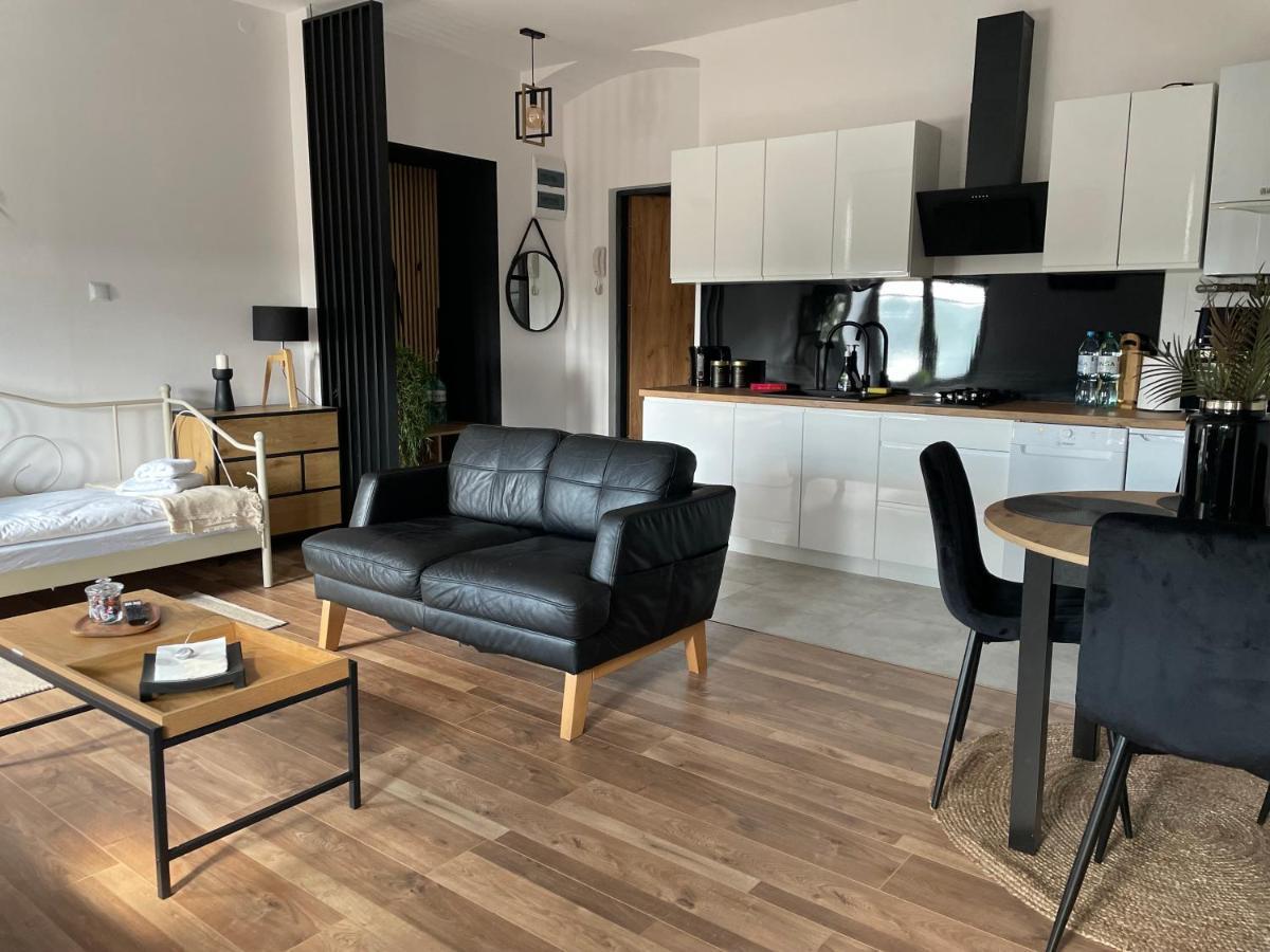 Apartamenty Luczkowskiego Z Widokiem Na Studnie 2 Холм Екстер'єр фото