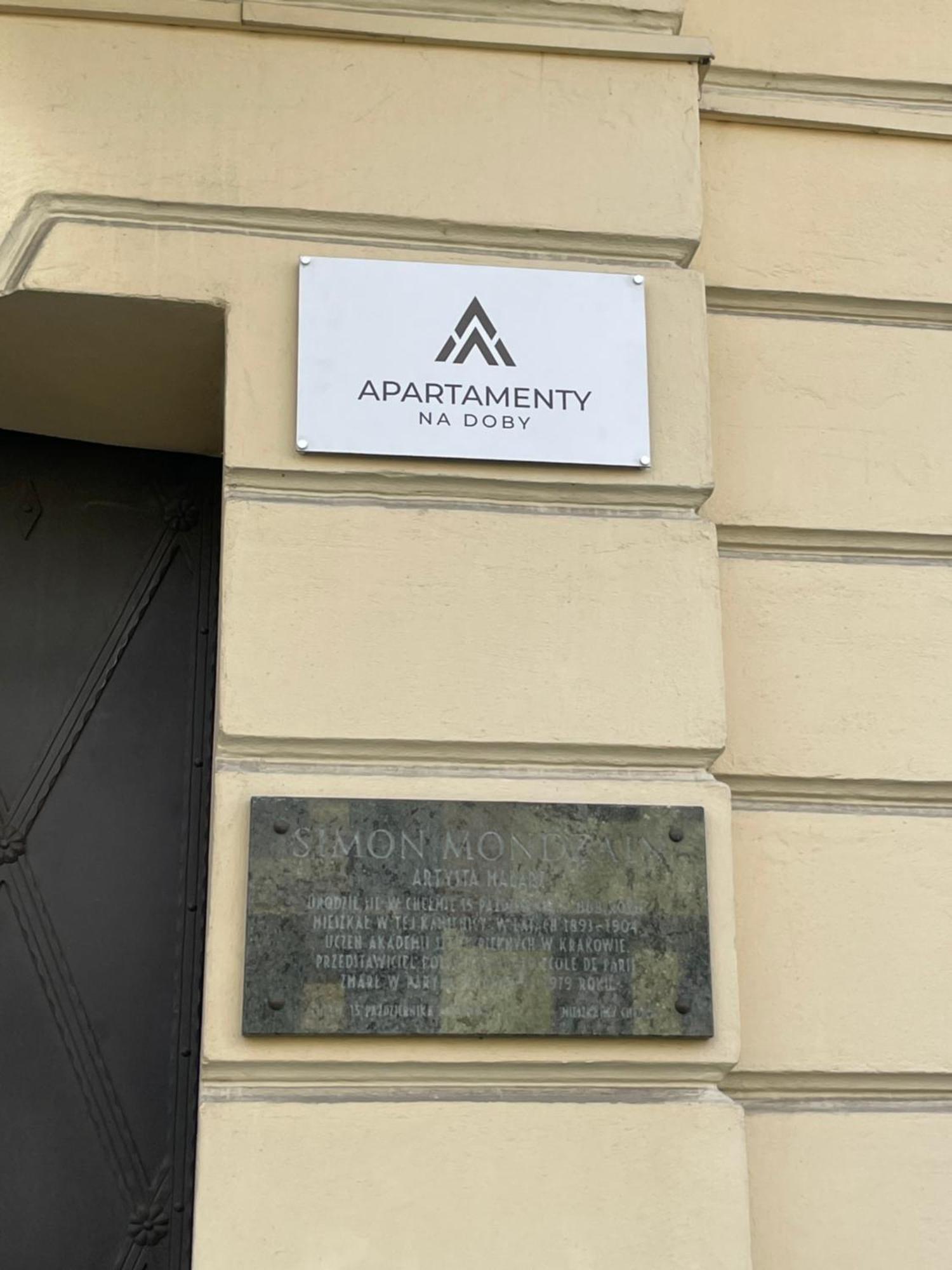 Apartamenty Luczkowskiego Z Widokiem Na Studnie 2 Холм Екстер'єр фото