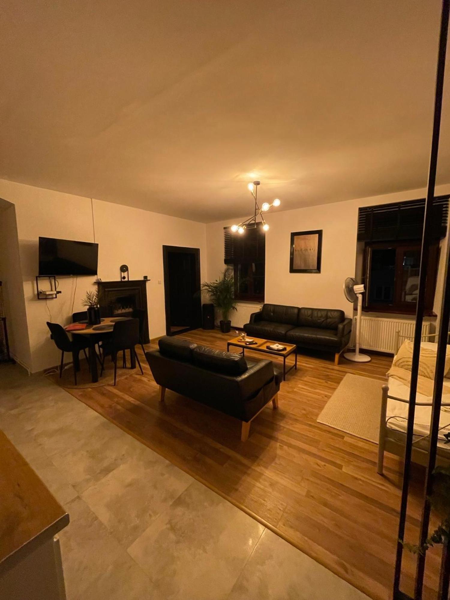 Apartamenty Luczkowskiego Z Widokiem Na Studnie 2 Холм Екстер'єр фото